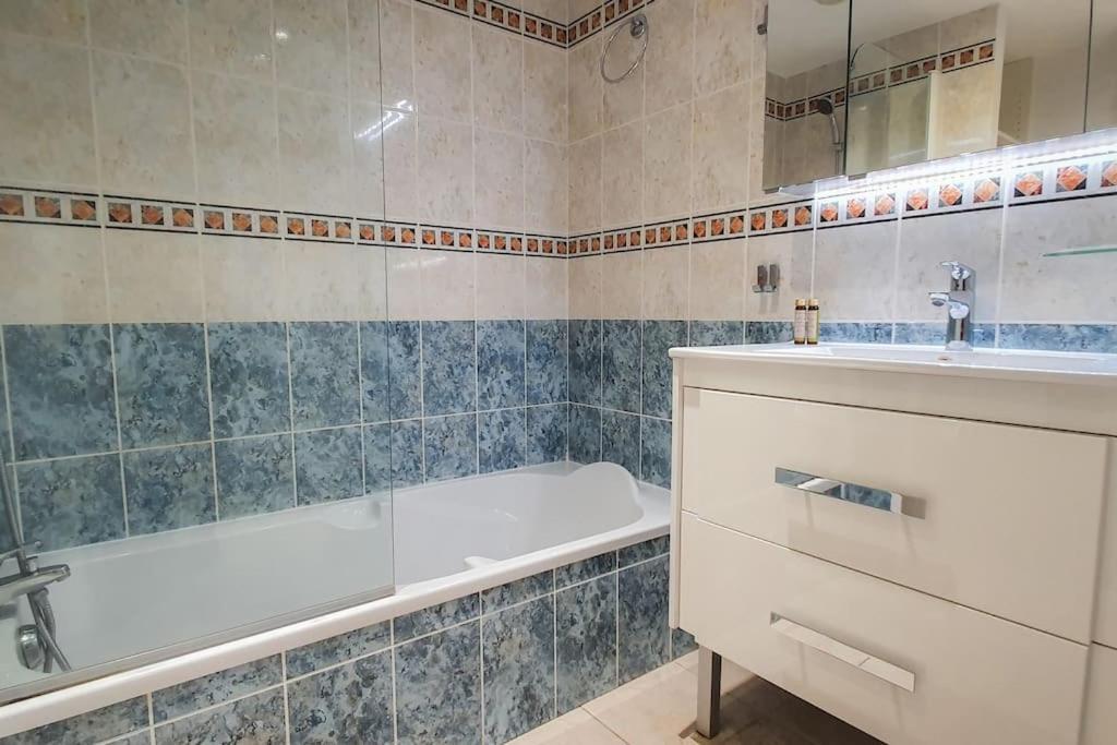 אז'אקסיו F2 Vue Mer Dans Residence Avec Piscine מראה חיצוני תמונה