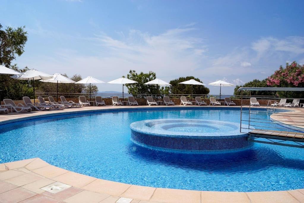 אז'אקסיו F2 Vue Mer Dans Residence Avec Piscine מראה חיצוני תמונה